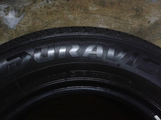 ขายยาง 215-70-15 ปี13 BRIDGESTONE 22พย.57