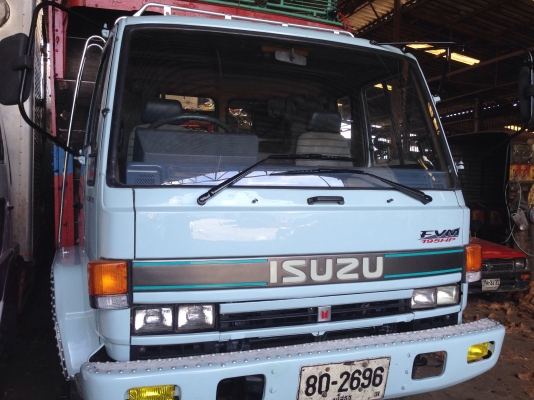 ขาย 10 ล้อ อีซูซุ ร็อคกี้ 175 แรง กระบะไม้ ยาว 7 เมตร ปี 2533