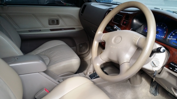 ขายToyota4ประตู4WDออโต้3000ccรุ่นD4D