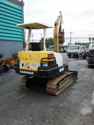 รถขุด YANMAR B27 Serial NO.22638B สภาพพร้อมใช้สวยเดิมๆ รถขุด YANMAR B27 Serial NO.22638B สภาพพร้อมใช้สวยเดิมๆ