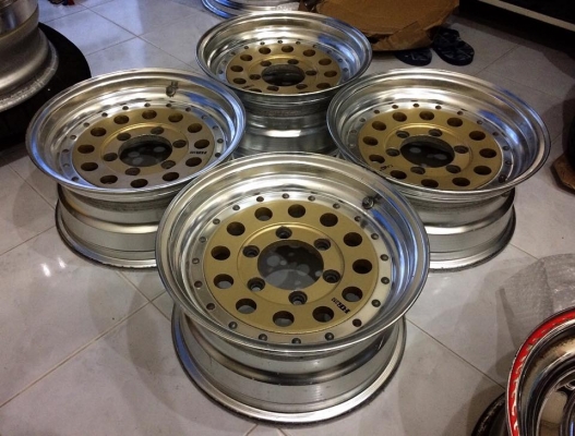 ขายล้อหยดน้ำ 2 ชิ้นแท้ ENKEI HR385 ขอบ 15x7 ออฟ12 6/139.7 สภาพดิมจากญี่ปุ่น ขายล้อหยดน้ำ 2 ชิ้นแท้ ENKEI HR385 ขอบ 15x7 ออฟ12 6/139.7 สภาพดิมจากญี่ปุ่น