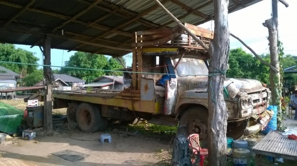 ขายเทนเลอร์ 10 ล้อหัวยาวเพลาเดียว สโลว์กลาง คัสซีสวยตลอดเส้น เครื่อง 6BF1 185 แรงม้า ทะเบียนพร้อมโอน ราคาต่อรองได้ครับ