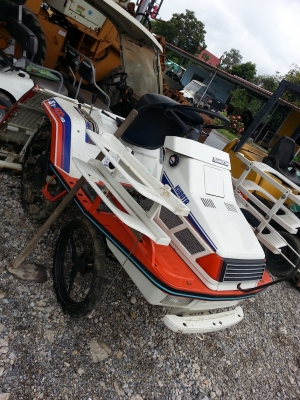 ขายรถดำนา คูโบต้า แบบนั่งขับ เก่าญี่ปุ่น ราคาถูกครับ สภาพ 80\% ขายรถดำนา คูโบต้า แบบนั่งขับ เก่าญี่ปุ่น ราคาถูกครับ สภาพ 80\%