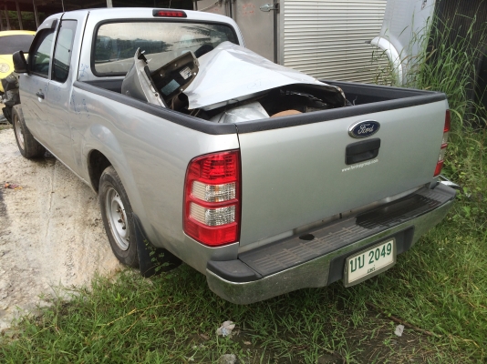 ขายรถอุบัติเหตุ ฟอร์ด สมาร์ทแคป ปี2006 สีเทา