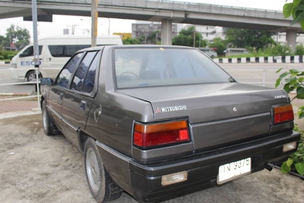 ขายรถพร้อมใช้ แอร์หนาว ขับทางไกลสบาย23000 ขายรถพร้อมใช้ แอร์หนาว ขับทางไกลสบาย23000