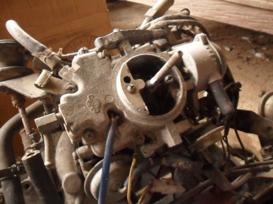 ขาย เครื่่อง นิสสันGA16คาร์บู 1600ccไม่มีฝาครอบวาวล์ อยากขายทั้งตัวมากกว่า 2,500 บ. T.092-9351644