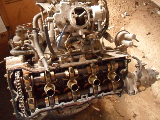 ขาย เครื่่อง นิสสันGA16คาร์บู 1600ccไม่มีฝาครอบวาวล์ อยากขายทั้งตัวมากกว่า 2,500 บ. T.092-9351644