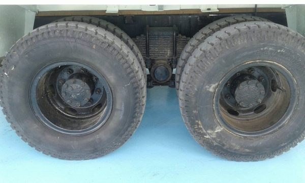 ขายรถโม่ปูน NISSAN