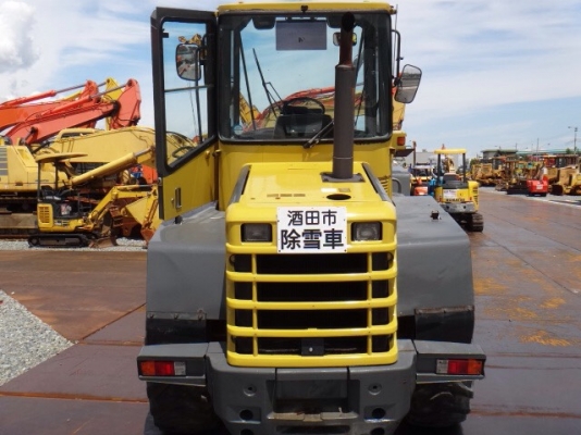 รถตัก Komatsu WA 100-3 สวยมาก สภาพ 90\% ไม่มีที่ติ รถใช้น้อย 3,000 กว่าชั่โมง นำเข้าจากญี่ปุ่น รถตัก Komatsu WA 100-3 สวยมาก สภาพ 90\% ไม่มีที่ติ รถใช้น้อย 3,000 กว่าชั่โมง นำเข้าจากญี่ปุ่น