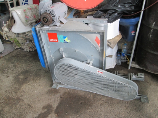 เครื่องดูดควันร้านอาหารใหญ่  เปิดได้ 6 เดือน  มอเตอร์มิซู