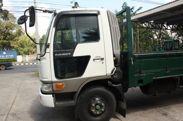 HINO FC 140 ปี 2002 ยาว 5.50 เมตร