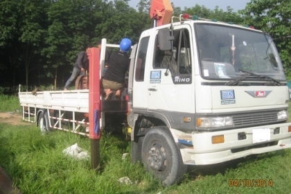 ขาย FF3H 195 แรง ติดเครน 3.7 ตัน 5 ปลอก กระบะ 6 m กว่า รถสวย พร้อมใช้ โทร 088-450127