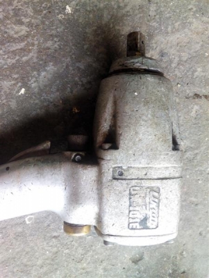 เครื่องมือลมหลายชิ้นหลายราคา