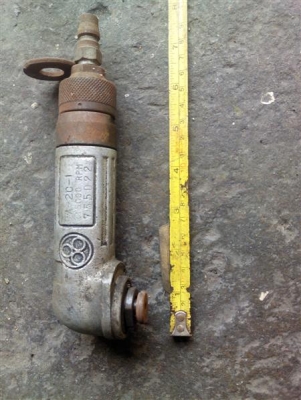 เครื่องมือลมหลายชิ้นหลายราคา