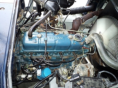 ขายรถยกโคมัสสึ 2 ตัน รุ่น11 เครื่องเบนซิน กระบอกคู่  เสาสูง 3 เมตร  พวงมาลัยเพาเว่อร์  สีเดิมจากนอก นำเข้าจากญี่ปุ่น ใช้งานได้ทันที ราคา190000