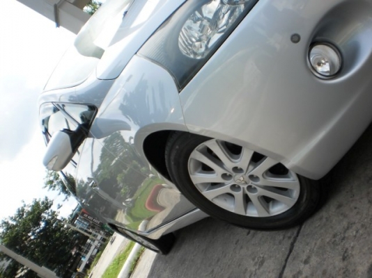 MITSUBISHI SPACE WAGON2.4 MIVEC ปี2006 มือเดียว