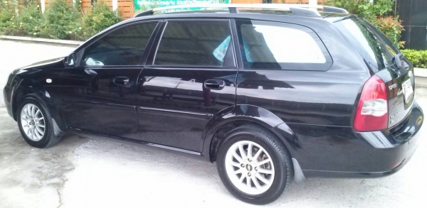 รถครอบครัว ขายด่วน chev optra estate 1.6  NGV