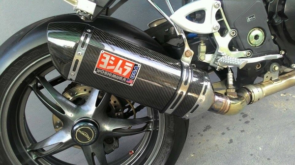 (ขาย )Triumph Speed Triple 1050 ปี 2008 สภาพหล่อๆ