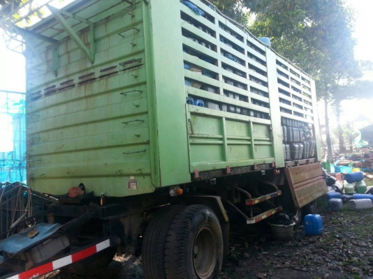 ลูกพ่วงไม่ดั้ม ยาว7เมตร สภาพดี  มี3หาง