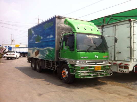 10ล้อเพลาเดียวตู้เปียกHINO