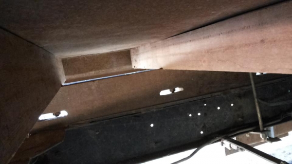 ***ขายแล้วครับขอบคุณ Truck2hand ขาย4ล้อกลาง ISUZU TLD วางเครื่อง 4BC2-100แรงฝาดำ เกียร์สั้นสายแล้ว เครื่องดี แน่น แรงดี ฟิตมาไม่นาน สตาร์ทติดง่าย เกียร์ดีไม่หลุด ช่วงล่างเดิม เฟืองท้ายเพลาลอย คัสซีดี เดิม มีบวมซับช่วงคอนิดๆ เสริมเหล็กบนแล้ว แข็งแรง คัสซีห