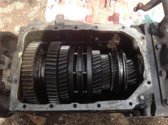 ขายเกียร์ Fuso 527