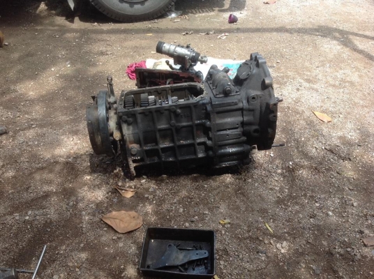 ขายเกียร์ Fuso 527