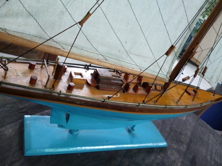 ขายเรือใบ ขายเรือใบ