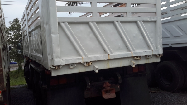 รถบรรทุกสิบล้อดั้มท์ ISUZU 300 แรงม้า FVZ กระบะสามมิตร มีระบบลากพ่วง ปี53 รถบรรทุกสิบล้อดั้มท์ ISUZU 300 แรงม้า FVZ กระบะสามมิตร มีระบบลากพ่วง ปี53