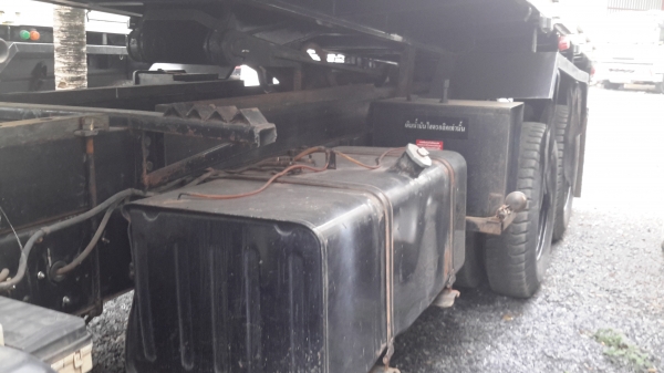 รถบรรทุกสิบล้อดั้มท์ ISUZU 300 แรงม้า FVZ กระบะสามมิตร มีระบบลากพ่วง ปี53