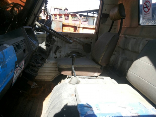 ขายรถ6ล้อหัวคัสซี ถูกๆตามสภาพ