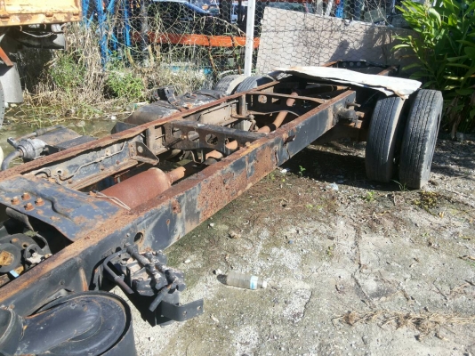 ขายรถ6ล้อหัวคัสซี ถูกๆตามสภาพ