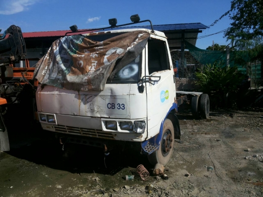 ขายรถ6ล้อหัวคัสซี ถูกๆตามสภาพ