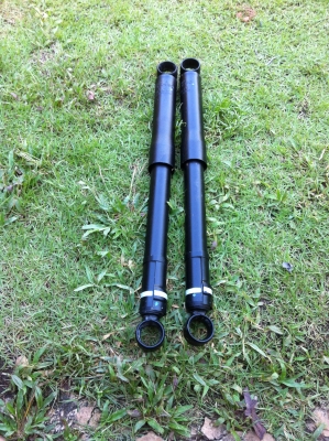 ขายโช้ค หน้า-หลัง วีโก้4ประตูพรีรันเนอร์