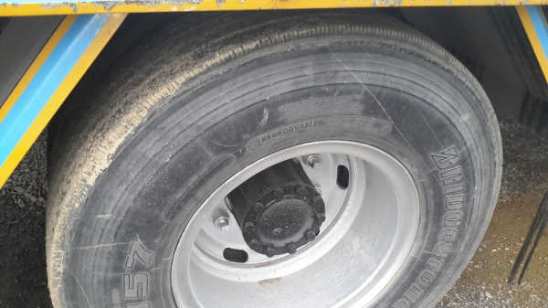 รถหกล้อบรรทุกตู้ ISUZU FTR 240 แรงม้า ซูเปอร์วาลูย์ ตู้ 10 บาน ยางสวย 6 เส้น รถหกล้อบรรทุกตู้ ISUZU FTR 240 แรงม้า ซูเปอร์วาลูย์ ตู้ 10 บาน ยางสวย 6 เส้น