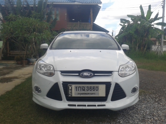 ขายดาวน์ถูกๆ 10000฿ Ford Focus 2.0 ปี12 ขายดาวน์ถูกๆ 10000฿ Ford Focus 2.0 ปี12