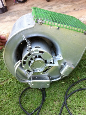 ขายพัดลม โบลเวอร์ หอยโข่ง ขายพัดลม โบลเวอร์ หอยโข่ง