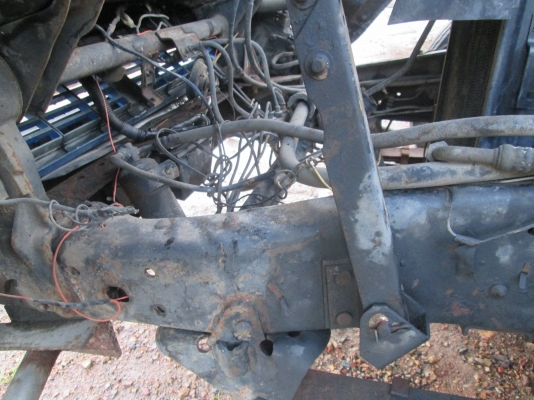 ISUZU-NPR59LU5M.เครื่อง.4BE1บะยาว4.30เมตร-ราคา275.000.บ