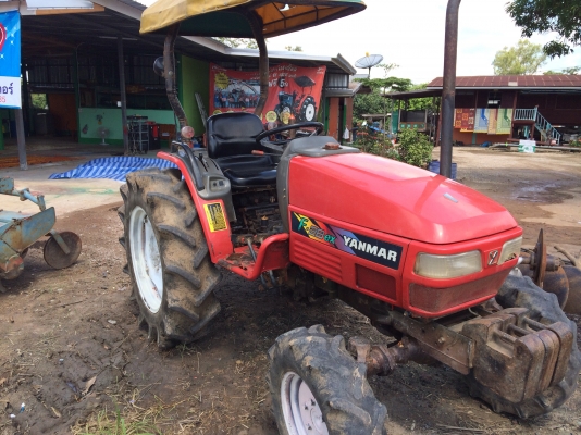 ขายครับยันม่าร์28แรงพร้อมโรตารี่ สภาพพร้อมใช้งานสนใจติดต่อ094-6291140/095-6408135