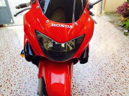 ขาย/แลก CBR600F4ปี2002(ต้นปี)เครื่องแน่นแรงๆ ขาย/แลก CBR600F4ปี2002(ต้นปี)เครื่องแน่นแรงๆ