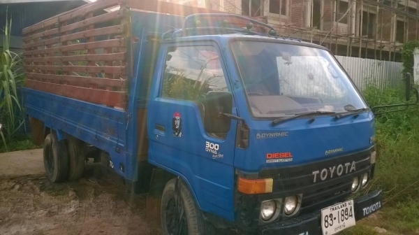 ขายรถสวยพร้อมใช้ 6 ล้อ TOYOTA BU87 คัสซีสวยตลอดเส้น เครื่อง 14B 115 แรงม้า เกียร์สั้น คอกไม้แข็งแรงทนทาน ทะเบียนพร้อมโอนครับ ขายรถสวยพร้อมใช้ 6 ล้อ TOYOTA BU87 คัสซีสวยตลอดเส้น เครื่อง 14B 115 แรงม้า เกียร์สั้น คอกไม้แข็งแรงทนทาน ทะเบียนพร้อมโอนครับ