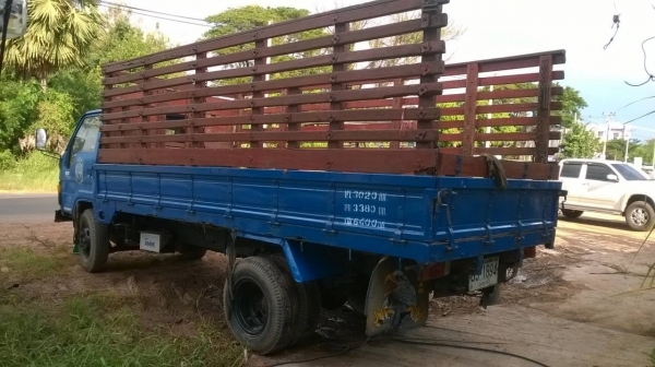 ขายรถสวยพร้อมใช้ 6 ล้อ TOYOTA BU87 คัสซีสวยตลอดเส้น เครื่อง 14B 115 แรงม้า เกียร์สั้น คอกไม้แข็งแรงทนทาน ทะเบียนพร้อมโอนครับ ขายรถสวยพร้อมใช้ 6 ล้อ TOYOTA BU87 คัสซีสวยตลอดเส้น เครื่อง 14B 115 แรงม้า เกียร์สั้น คอกไม้แข็งแรงทนทาน ทะเบียนพร้อมโอนครับ