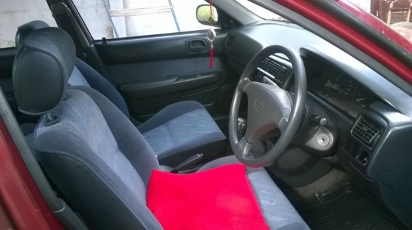 ขายรถเก๋ง COROLLA ปี 39 เกียร์ออโต้ ภายในสวย แอร์เย็น พาวเวอร์ ทะเบียนเต็มพร้อมโอน