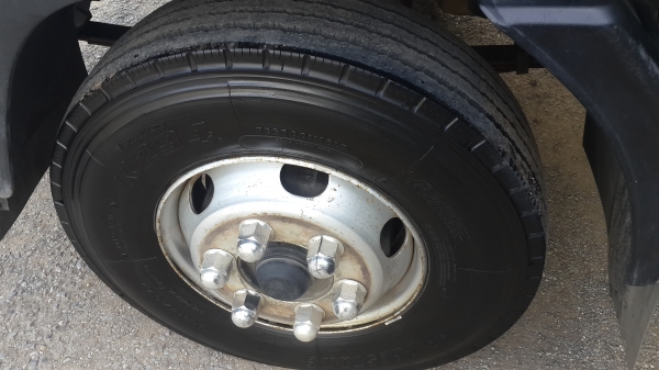 ขาย 210 สวยๆ  ปี 54 ยางใหม่ๆทุกเส้น