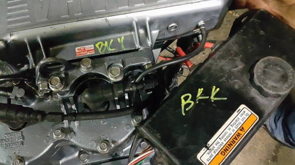 ขายเครื่องยามาฮ่า 650 เก่าญี่ปุ่น มีเครื่องทั้งตัว ขาดคาบู เครื่องหมุนได้ ขายเครื่องยามาฮ่า 650 เก่าญี่ปุ่น มีเครื่องทั้งตัว ขาดคาบู เครื่องหมุนได้