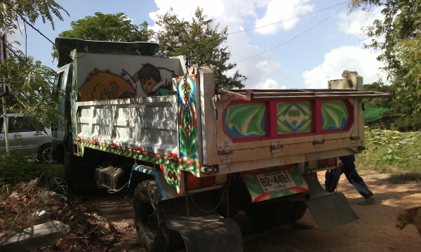 ขายด่วนรถ6ล้อHINOFB4Jดรั้มเครือง145แรงปี40กะบะยาว3.6