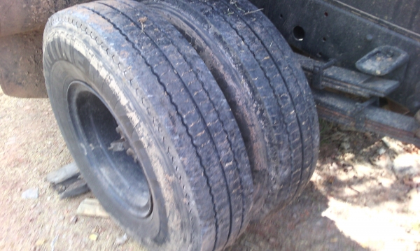 ขายด่วนรถ6ล้อHINOFB4Jดรั้มเครือง145แรงปี40กะบะยาว3.6