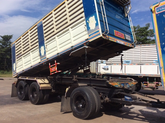 Hino  mega. 320.  แม่ลุก ดั้ม