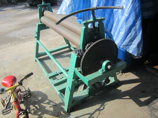 เครื่องม้วนลูกกลิ้งแป๊บ 5 นิ้วสนใจติดต่อ086-3398839