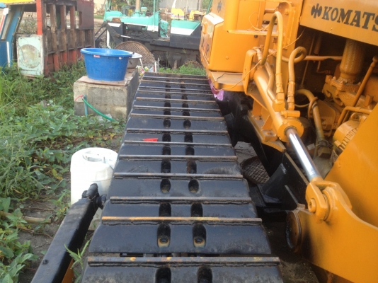 ขายD2-5สภาพสวย พร้อมใช้งาน. เครื่องดี ช่วงล่างดี ใบเเทร็กเต็ม ราคาต่อรองได้